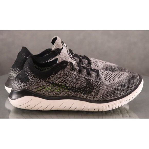 Nike Free Run Flyknit Women's Running Shoes Size 9 Oreo Black Gray 942839-101 - Picture 4 of 11